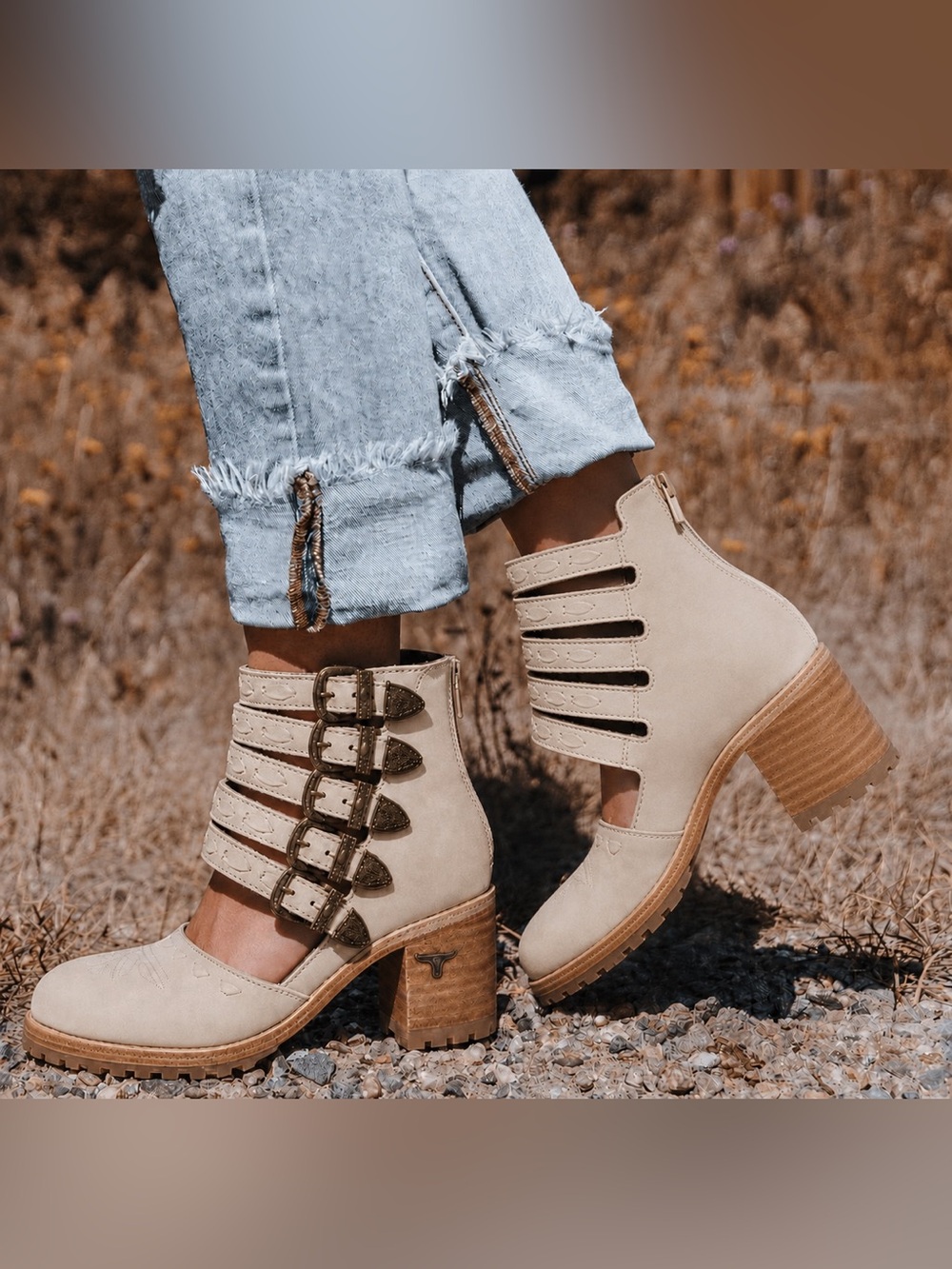 Lane Westango Heel Multi Strap Booties | NWT | Box | Size 5🤎